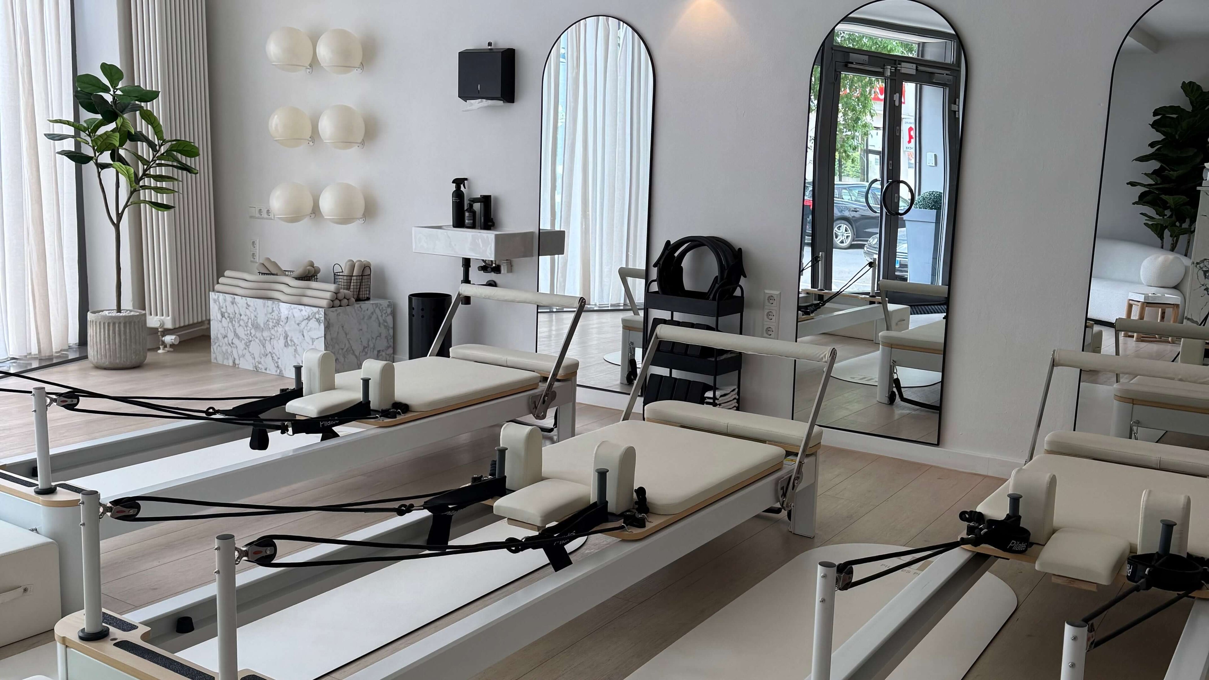 Reformer Pilates Geräte